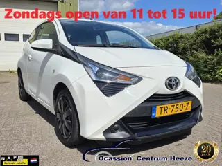 Toyota Aygo 1.0 VVT-i x-play AUT! 1e Eig! Camera! Nwe APK! Juli Maand? AKTIE Maand!