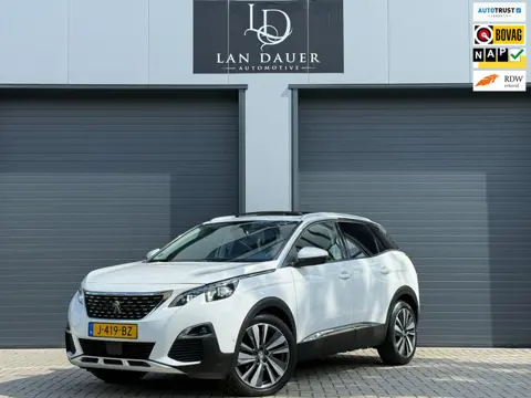 Peugeot 3008 1.2 PureTech Avantage / Schuifdak / OPTIES !