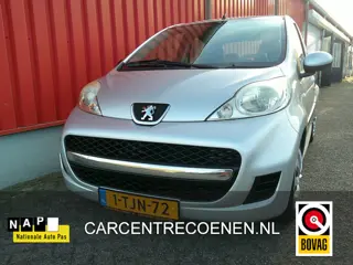 Peugeot 107 1.0-12V Urban Move / Airco