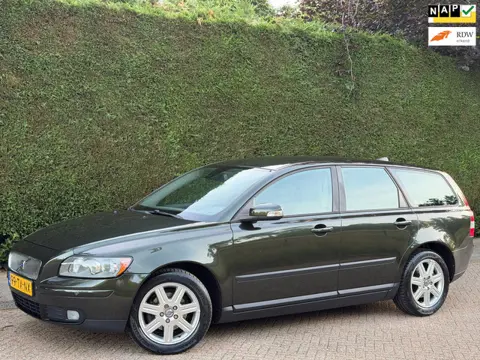 Volvo V50 1.8 AIRCO IJSKOUD/RIJDT NIEUW/LAGE KM/PDC V+A