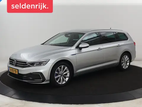 Volkswagen Passat 1.4 TSI PHEV GTE | Trekhaak | Adaptive cruise |  Camera | Matrix LED | Keyless | C