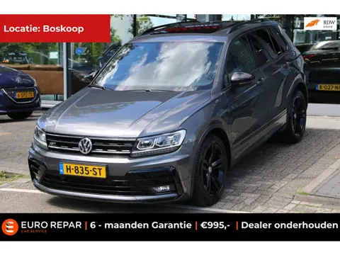 Volkswagen Tiguan 1.5 TSI ACT Highline R-LINE PANO-DAK AUTOMAAT!