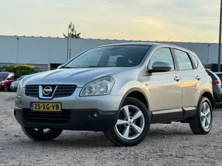 Nissan Qashqai 2.0 Tekna Pack/AUTOMAAT/PANORAMA