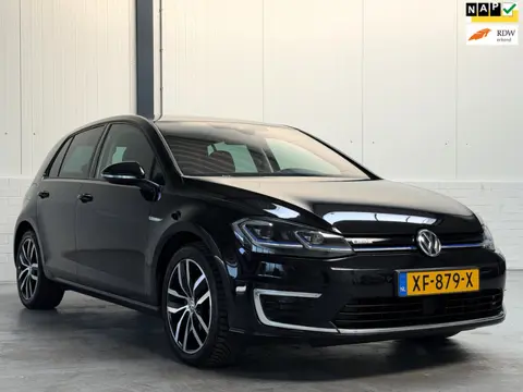 Volkswagen E-Golf E-Golf|Leder|Virtual|Adaptief|Keyless|Dynaudio|36KwH|SoH 84%