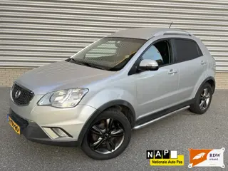 SsangYong Korando 2.0 XDI AUTOMAAT! GRIJS KENTEKEN!