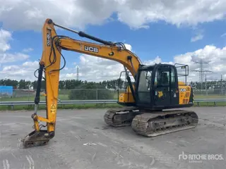 JCB JS130LC (bj 2018)