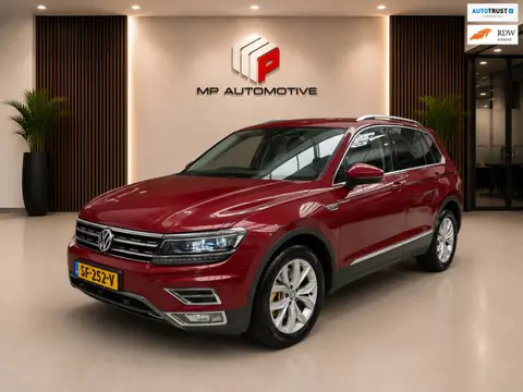 Volkswagen Tiguan 2.0 TDI 240PK DSG 4Motion Highline|Memory|Trekhaak|Leder|ACC|LED