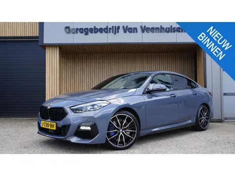 BMW 2-serie Gran Coupé 218i 140pk M-sport High Executive Shadow Line Virtual M-sport Seats Stuurwiel