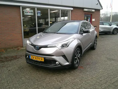 Toyota C-HR 1.8 Hybrid Bi-Tone Trekhaak (bj 2017)