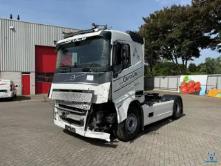 Volvo FH4-500 / ENGINE RUNNING / ONLY:243874 KM / VEB+ / HYDRAULICS / ACC / LWDS / AUTOMATIC / EURO-