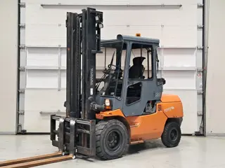 TOYOTA 7FDA50 2007 5.0T