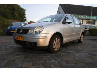 Volkswagen Polo 1.2 airco 5 drs 142 dkm apk tot 30-6-2027