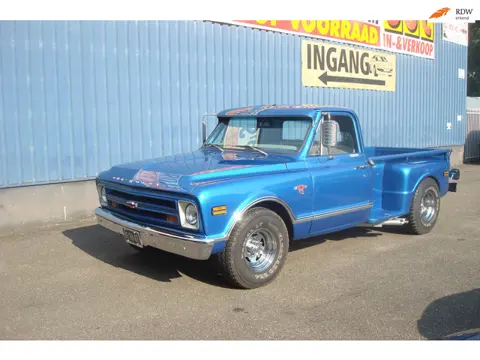 Chevrolet C10 LPG, Dikke V8