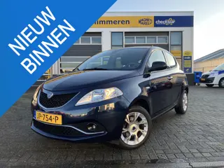 Lancia Ypsilon 1.2 Opening Edition