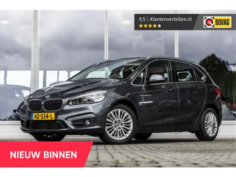 BMW 2 Serie Active Tourer 220i Luxury | Pano | Leder | Trekhaak