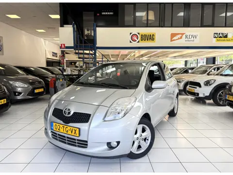 Toyota Yaris 1.3 VVTi Luna MMT Automaat Airco Bovag Garantie