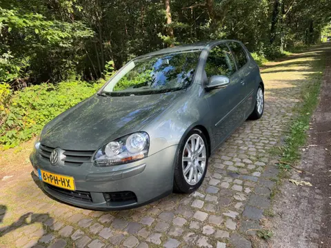 Volkswagen Golf 2.0 FSI Sportline apk 03-2027 Xenon