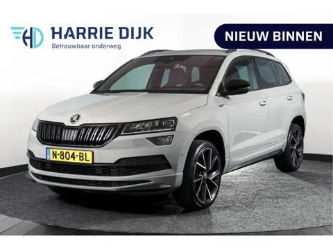 Škoda Karoq 1.5 TSI ACT Sportline Business 150 PK | Dig. Cockpit | Adapt. Cruise | Winterpakket | PD