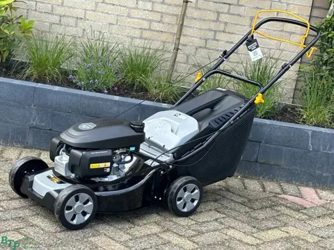 Honda ACTIE grasmaaier met aandrijving autochoke en opvangbak