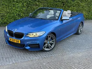 BMW 2-serie Cabrio M235i xDrive |Full Option | Harman Kardon | Memory Seat | Camera