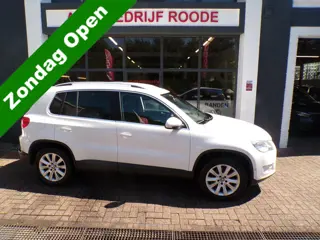 Volkswagen Tiguan 1.4 TSI Sport&Style LEES TEKST! ''ZONDAG OPEN''
