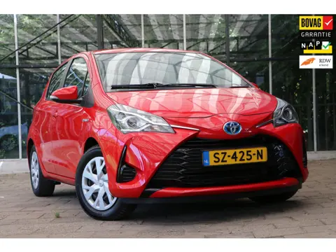 Toyota Yaris 1.5 Hybrid Energy / 1ste eig. / Navi / Camera / All-in prijs / 12mnd Bovag gar.
