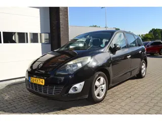 Renault Grand Scénic 1.4 TCe Sélection Business Sport