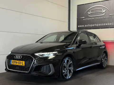 Audi A3 Sportback 40 TFSI e Business edition S-line, Automaat, Pano, Carplay, Led, Achteruitrijcamer