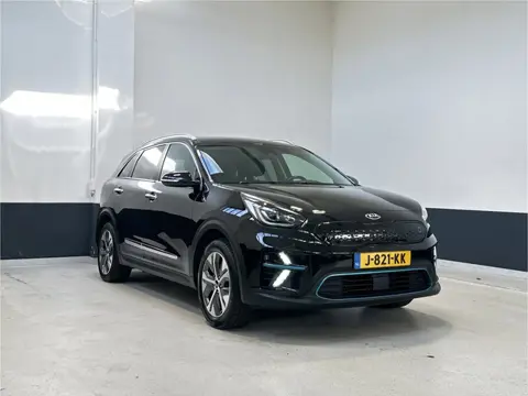 Kia E-Niro ExecutiveLine 64 kWh |3 Fase | Apple Carplay/ Android Auto | JBL | Camera | lederen bekle