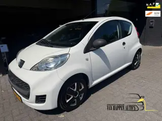 Peugeot 107 1.0-12V XR / apk 7-2027