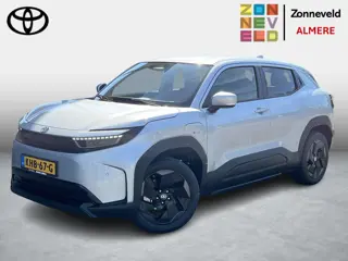 Toyota Urban Cruiser Dynamic 61 kWh