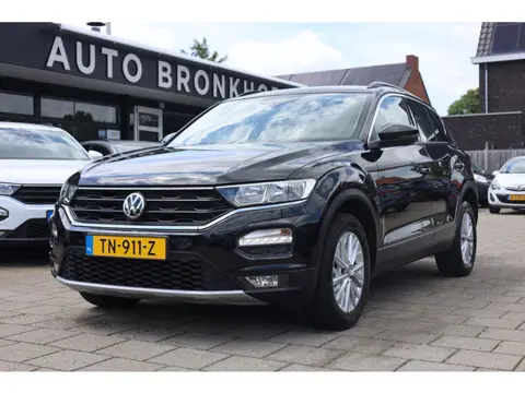 Volkswagen T-Roc 1.0 TSI STYLE | ACC | NAVI | CARPLAY | TREKHAAK | 1e EIG!