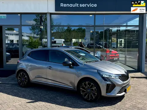 Renault Clio 1.6 E-Tech Full Hybrid 145 esprit Alpine | Bose | Adaptive cruise control | Stoelverwar