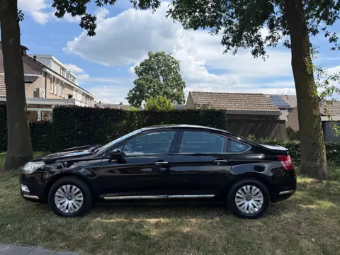 Citroen C5 2.0 16V Comfort AUTOMAAT EERSTE EIGENAAR DEALER ONDERHOUDEN RIJD ZEER GOED