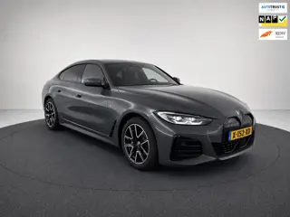 BMW I4 40 84 kWh High Executive M-SPORT l SOH 96,4% l H/K l HUD l 360 l SCHUIFDAK l DRAVITGRAU l SFE