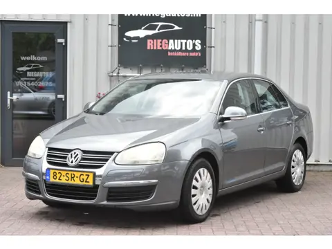 Volkswagen Jetta 1.6 Comfortline Automaat – 2006 | Climate control | Nette auto