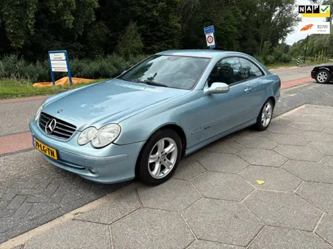 Mercedes-Benz CLK-klasse Coupé 240 Avantgarde + NIEUWE APK!!