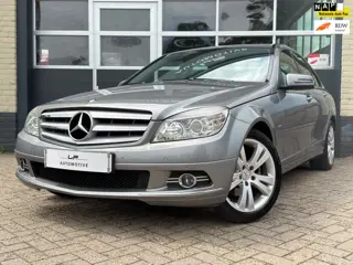 Mercedes-Benz C-klasse 180 / Automaat / NL-auto / Cruise