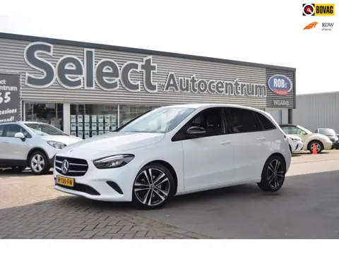 Mercedes-Benz B-klasse 200 Business Solution AMG-STYLE|STOELVERW.|SFEERVERL.|ELECTR. A.KLEP|CAMERA