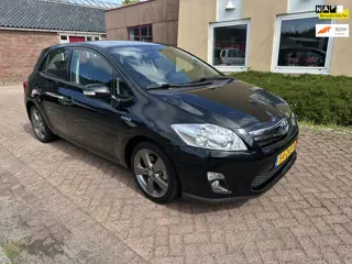 Toyota Auris 1.8 Full Hybrid Executive Business NAVI/CAMERA/PDC