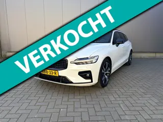Volvo V60 2.0 D4 R-Design | Keyless | Carplay | Automaat
