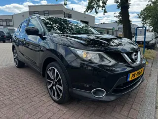 Nissan QASHQAI 1.2 N-Connecta 136.000km Airco/ECC,Navigatie,Camera,Panoramadak