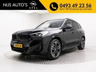 BMW iX1 xDrive30 Launch Ed. | M & Premium Pack | M Styling SportStoelen | 67 kWh | Panoramadak | 313