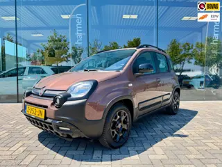 Fiat Panda 1.2 TRUSSARDI Cross, Climate, PDC