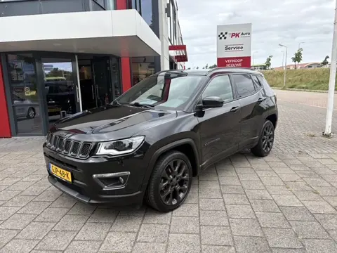 Jeep Compass 1.3T S | Navi | Pano | Cruise | Leer | 77.981 km Dealeronderhouden