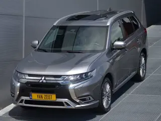 Mitsubishi Outlander PHEV 2.4 INSTYLE 4WD | PLUG IN HYBRID | V2H | SOH % | FULL OPTIONS | SCHUIFDAK 