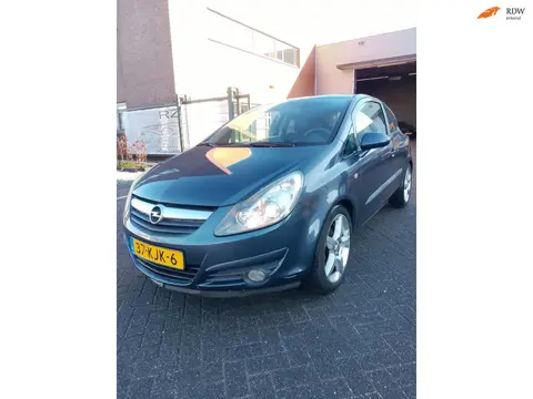 Opel Corsa 1.4-16V Sport