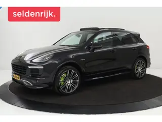 Porsche Cayenne 3.0 S E-Hybrid | Panoramadak |  Stoel & stuurverwarming | Leder | Camera | BOSE Soun