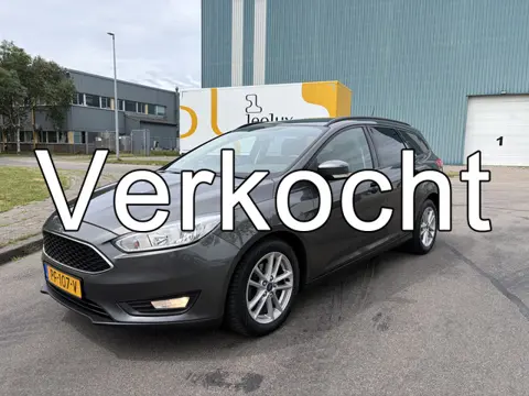 Ford FOCUS Wagon 1.0i Eco-Boost Edition 6-Bak 126 PK. Distributieriem en waterpomp vervangen bij 197