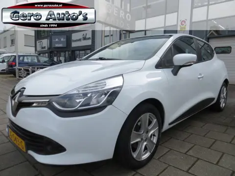 Renault Clio 1.2 Expression 5 deurs automaat automaat airco cruise control etc nieuwe distrubitie co
